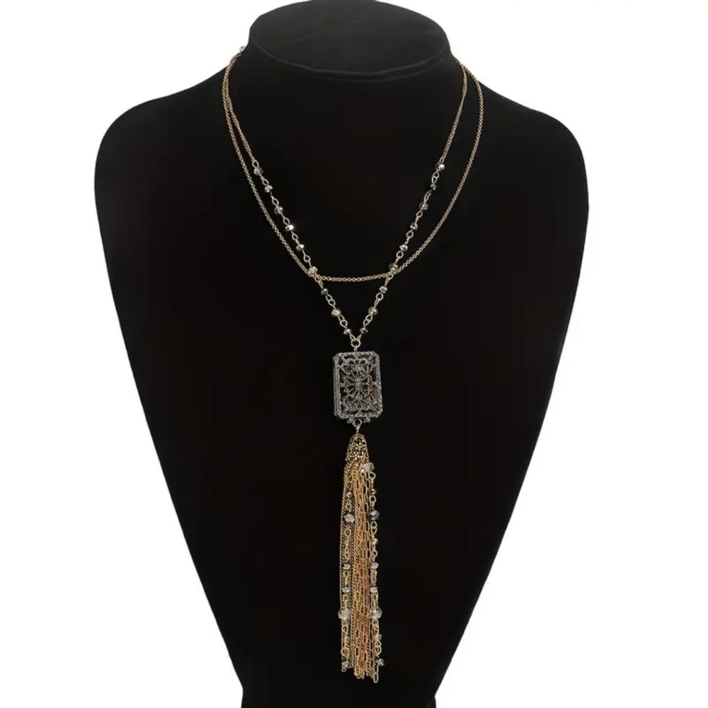 Chic Gold and Silver Tassel Chunky Necklace NWT.